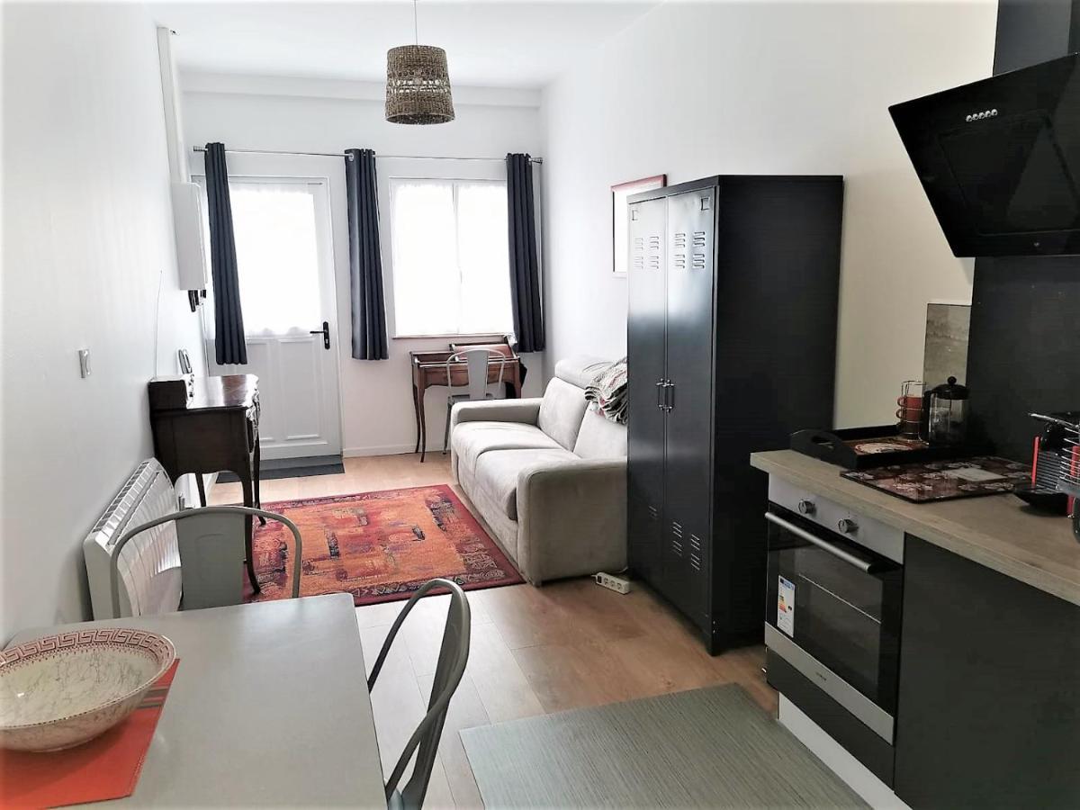 Bed and Breakfast L'instant Présent Pacy-sur-Armancon Exterior foto
