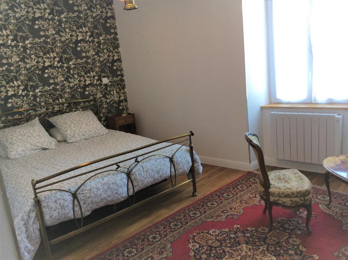 Bed and Breakfast L'instant Présent Pacy-sur-Armancon Exterior foto